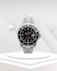 men watch