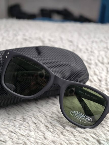 Classic Black Square UV Protection Sunglasses