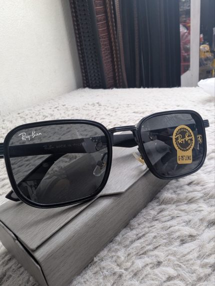 Ray-Ban Black Square Sunglasses