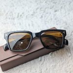 MUOSCUT Glossy Black Rectangular Sunglasses with Brown Lenses